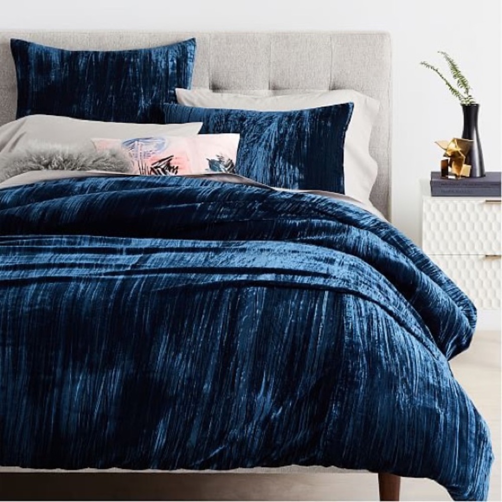 West Elm Crinkle Velvet Duvet